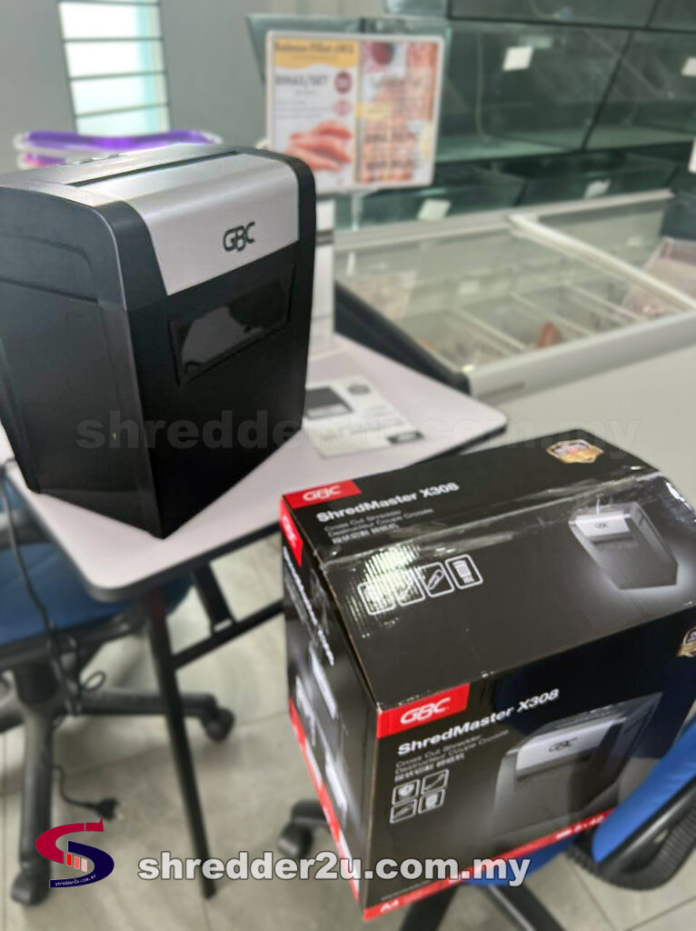 GBC X308 with box