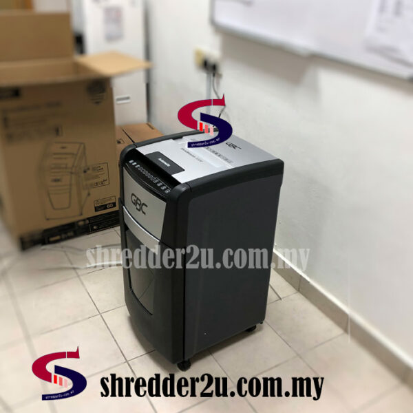 GBC ShredMaster 300M Auto Feed Paper Shredder - Image 2