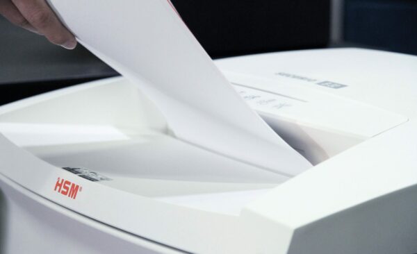 HSM Securio B32S Paper Shredder (3.9mm- Straight Cut) - Image 3